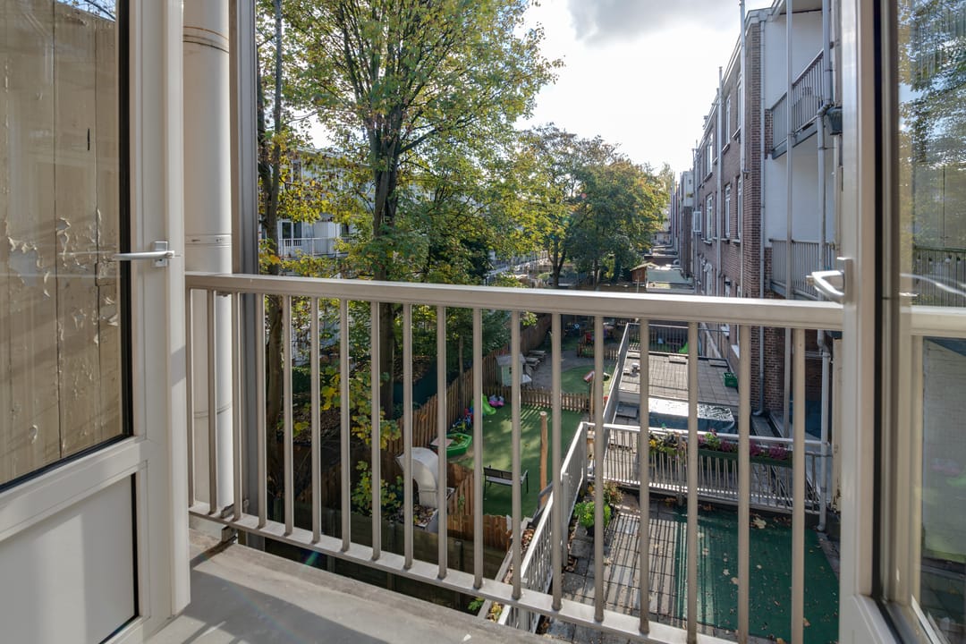 Foto 16 van Carillonstraat 14-2