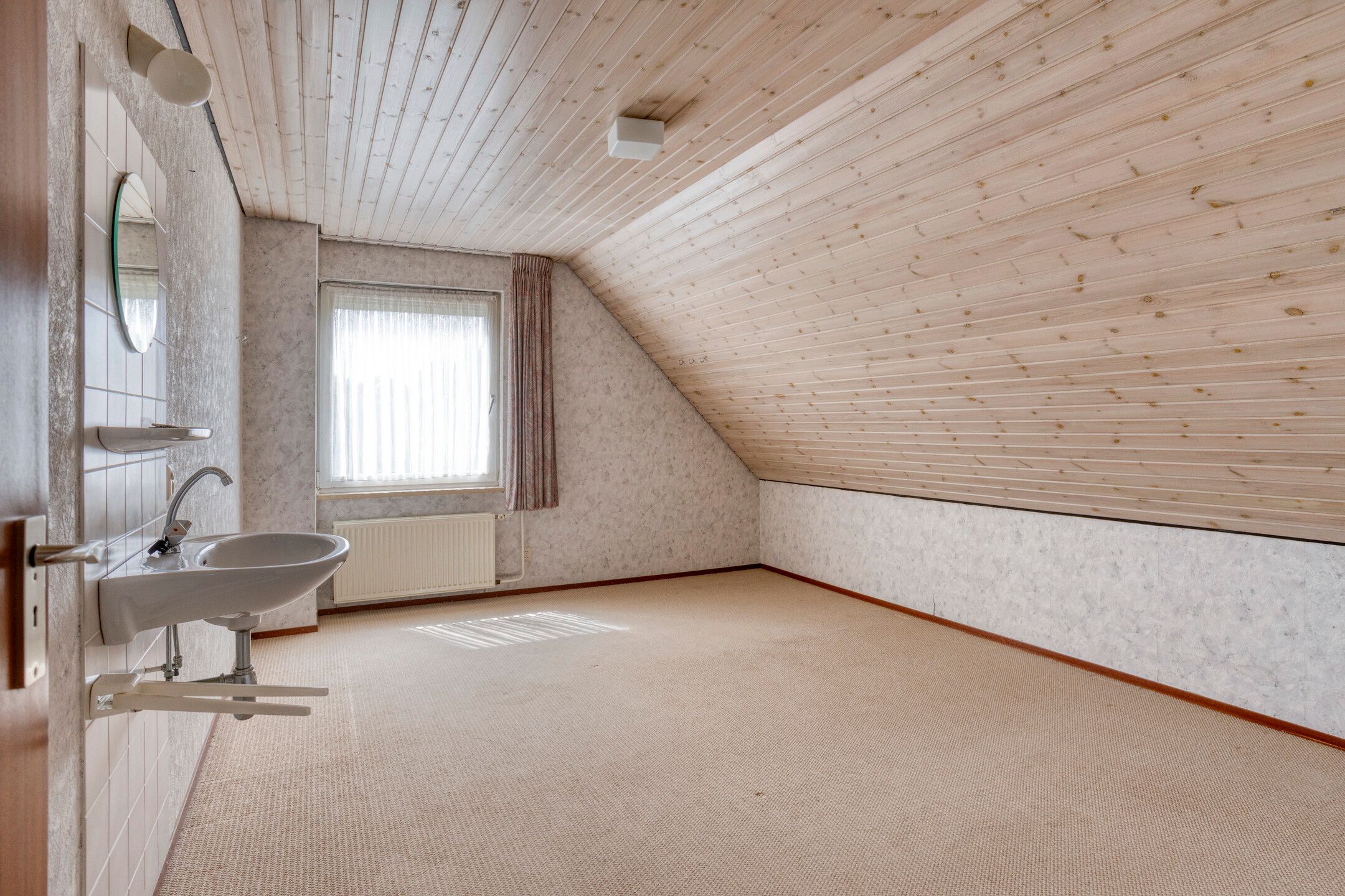 Foto 12 van Eindhovenseweg 27-B