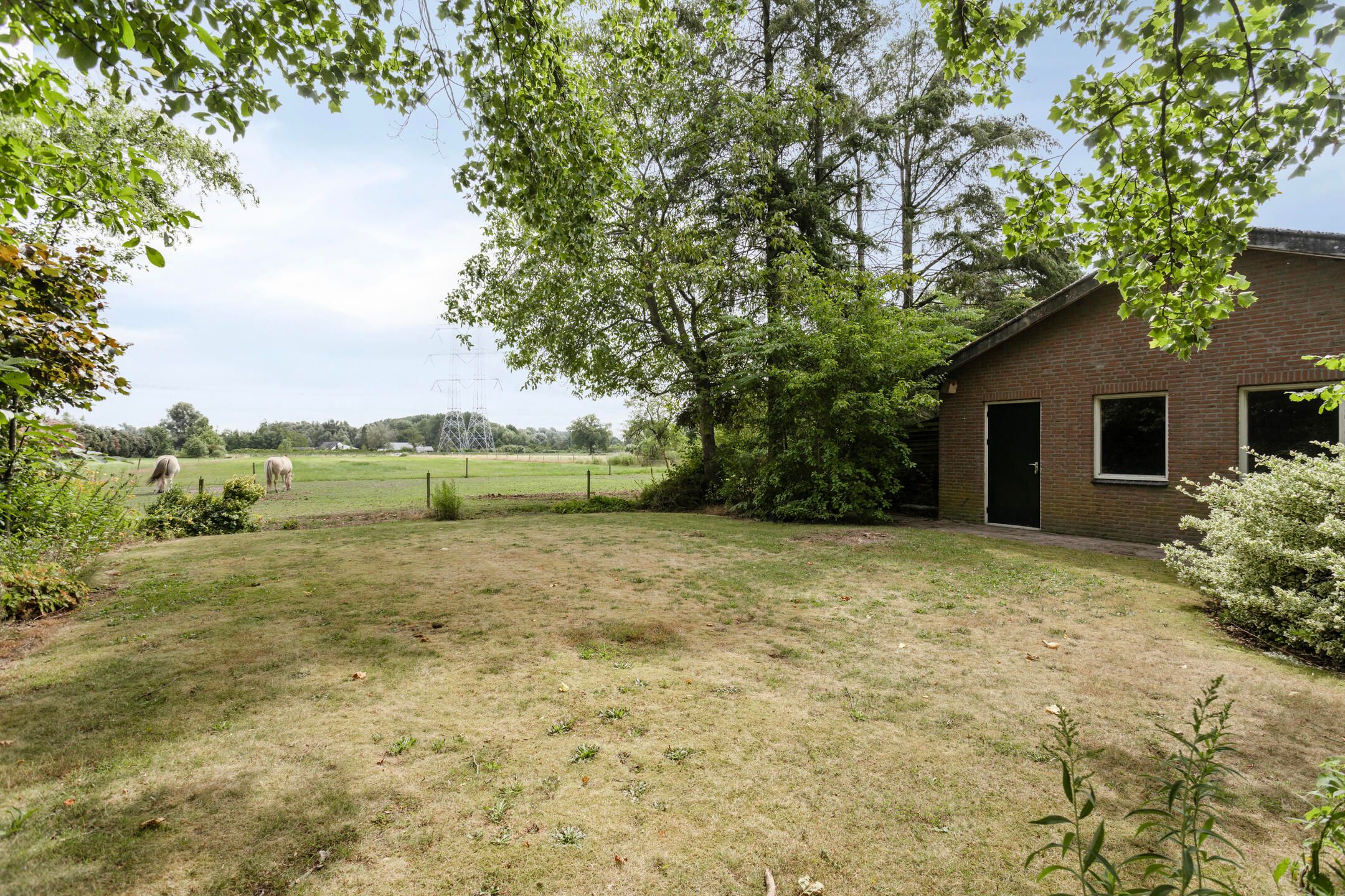 Foto 21 van Eindhovenseweg 27-B