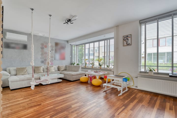 Foto 8 van Poptastate 8