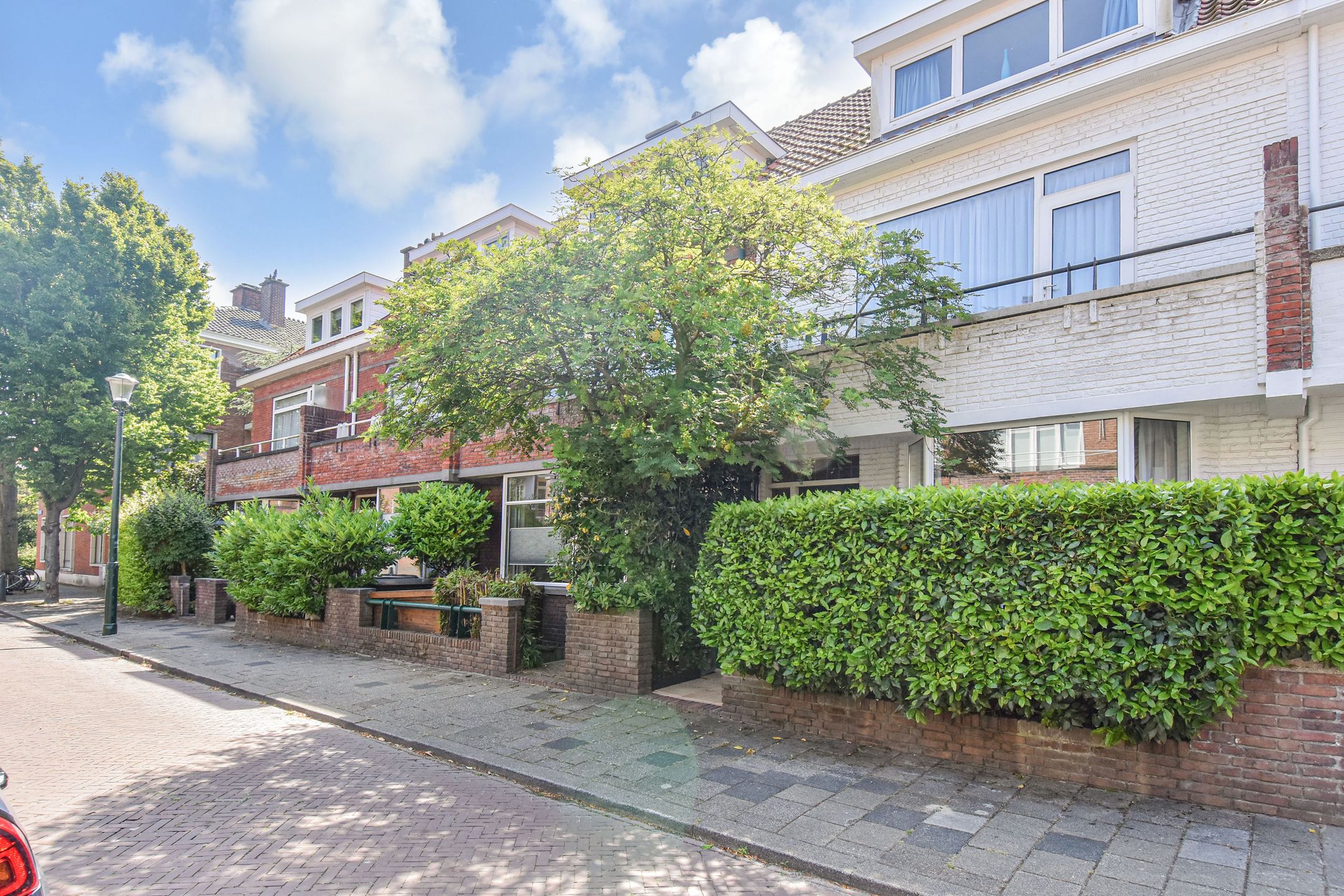 Photo 6 of Riënzistraat 10