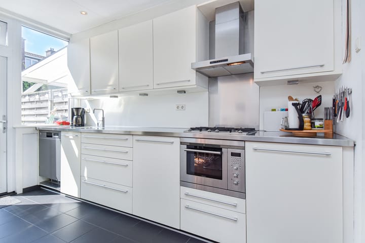 Foto 17 van Riënzistraat 10