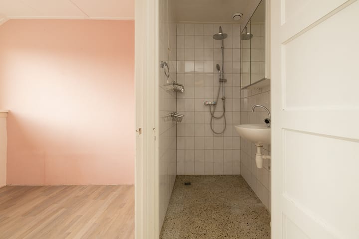 Foto 15 van Emmastraat 6