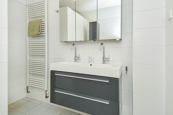 Foto 40 van Riënzistraat 10