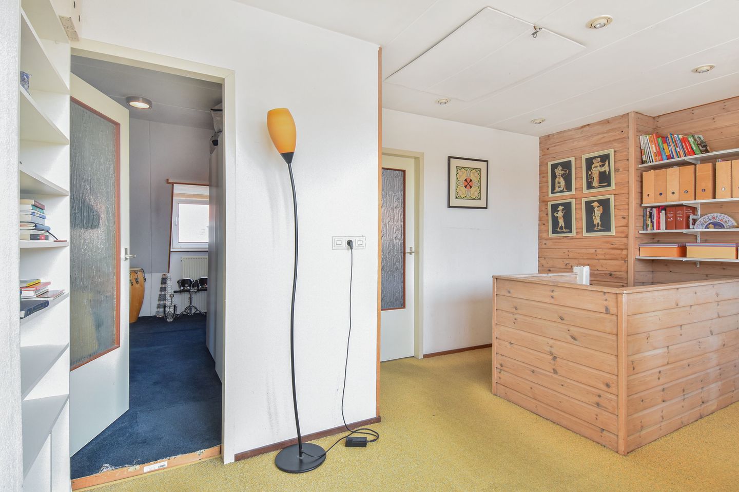 Photo 49 of Riënzistraat 10