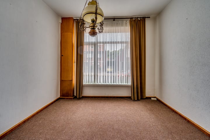 Foto 13 van Maasstraat 21