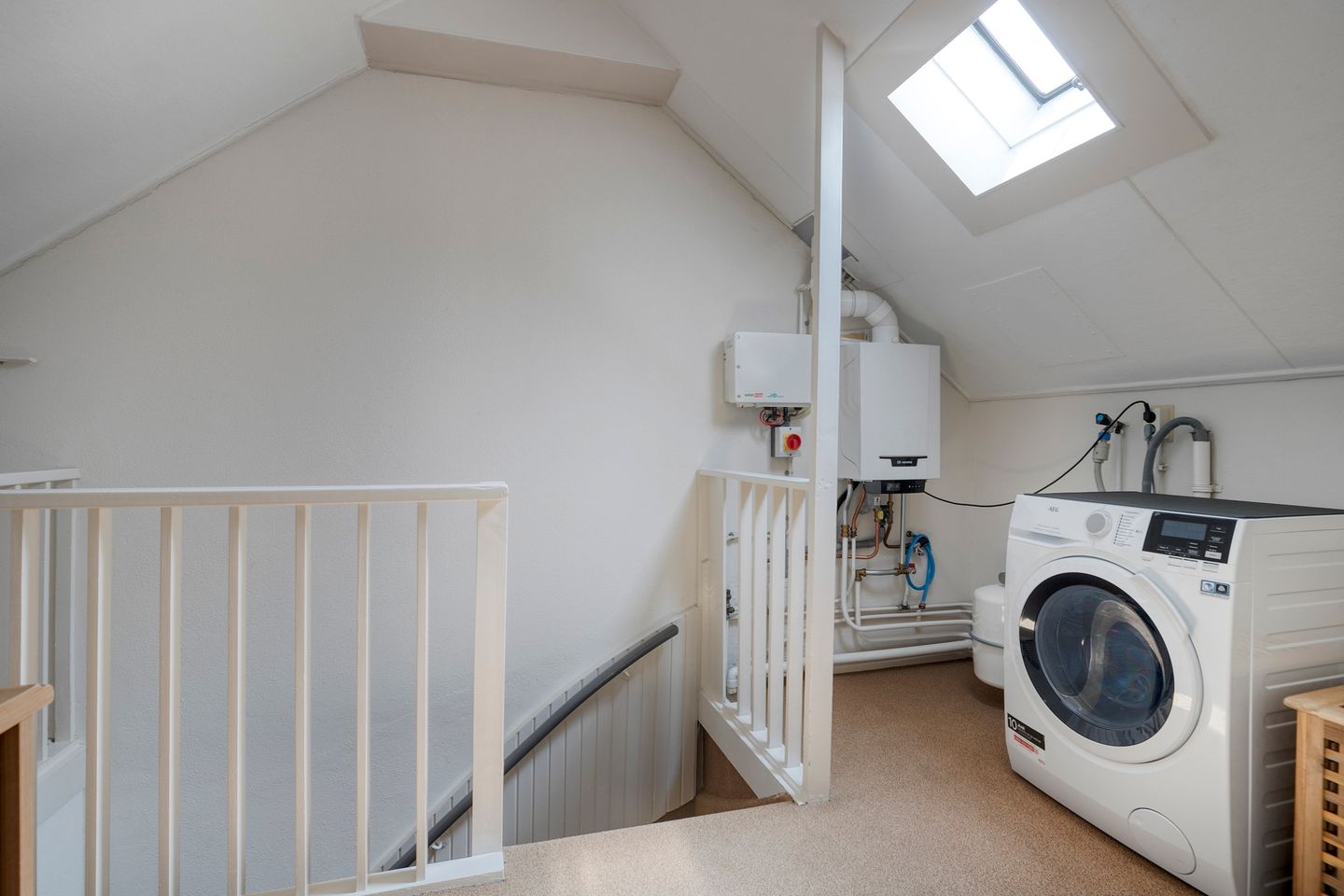 Foto 19 van Johan Costenobelstraat 16