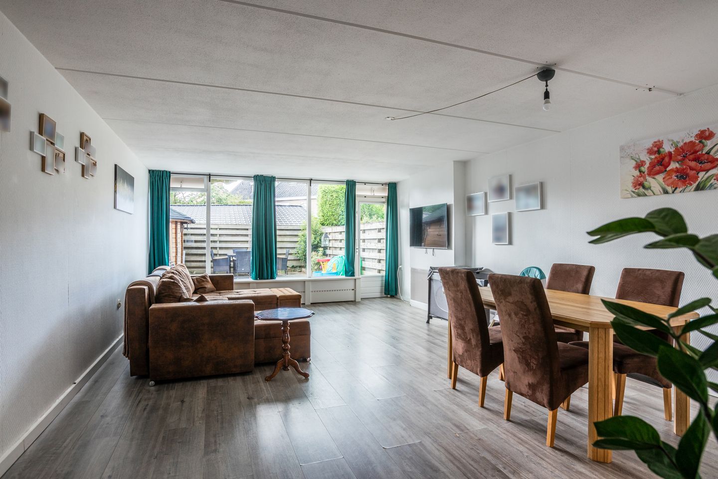 Foto 5 van Weegbree 59