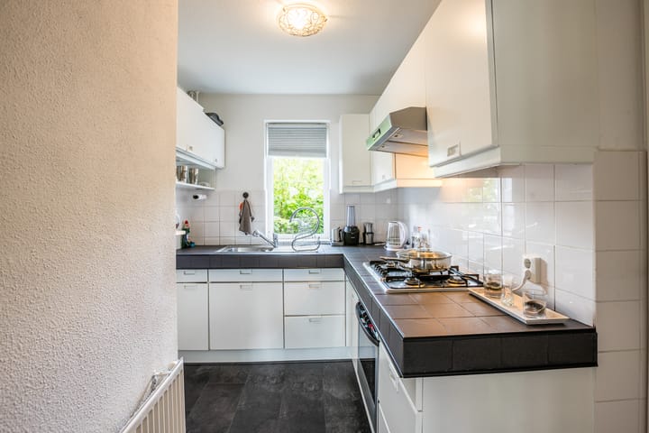 Photo 9 of Weegbree 59