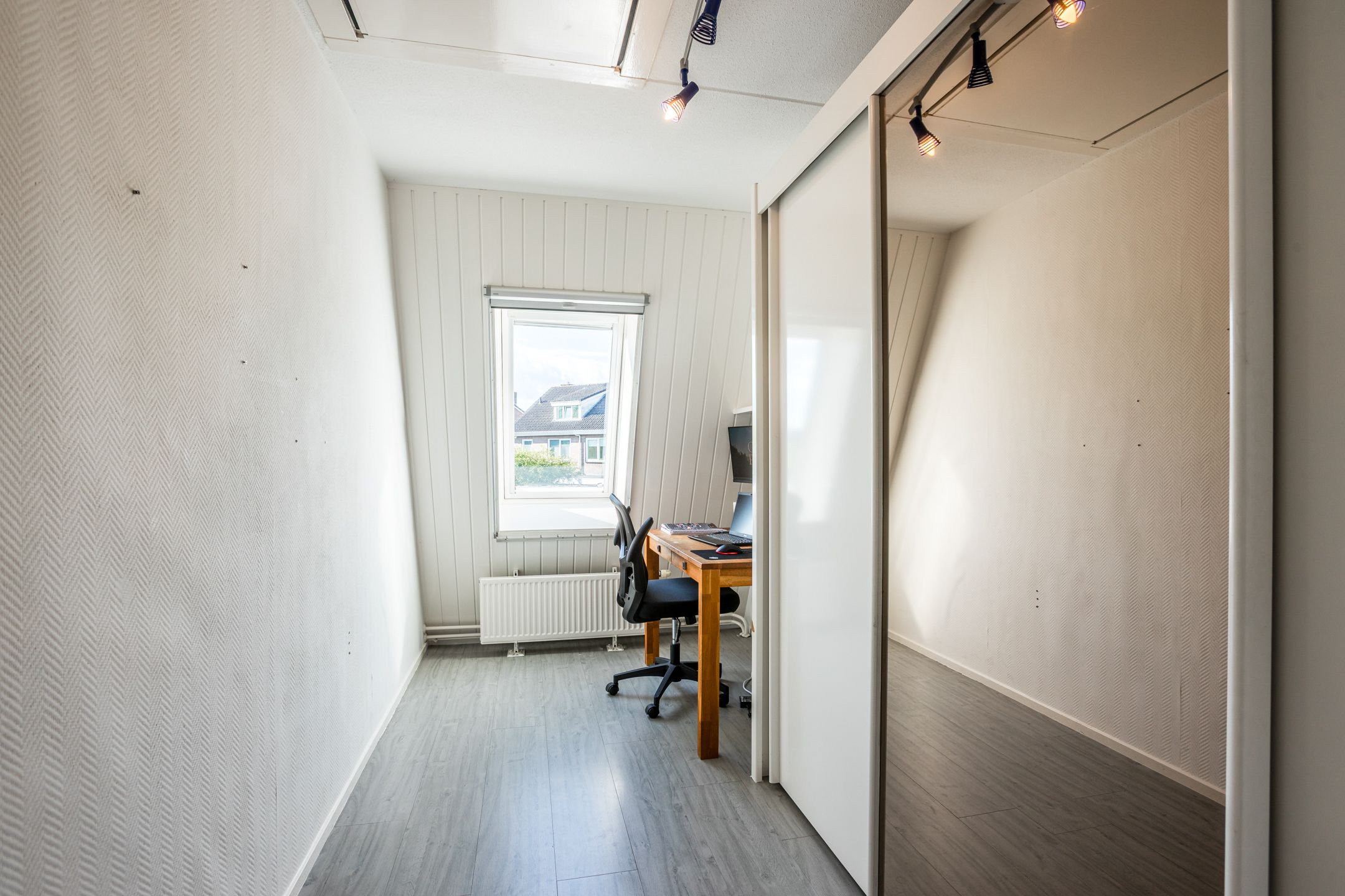 Foto 21 van Weegbree 59