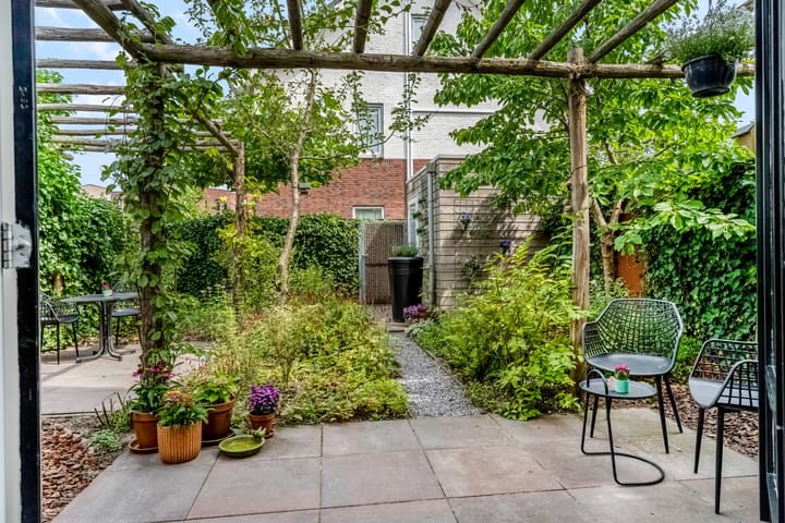 Foto 38 van Barbarastraat 42