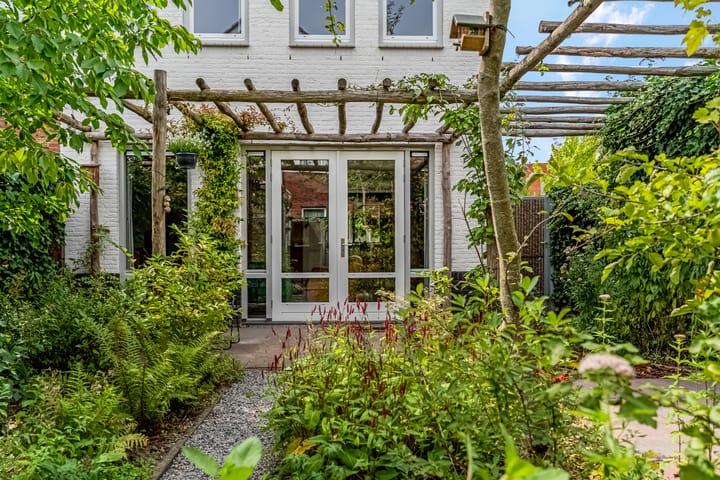 Foto 42 van Barbarastraat 42