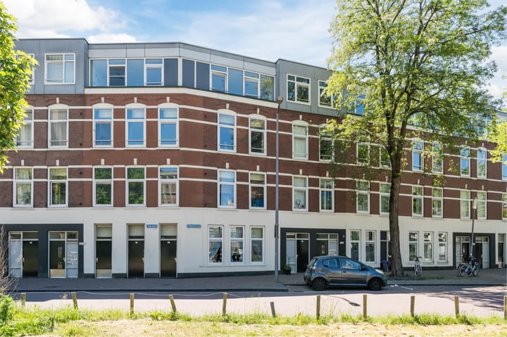 Photo 7 of Atjehstraat 2-D