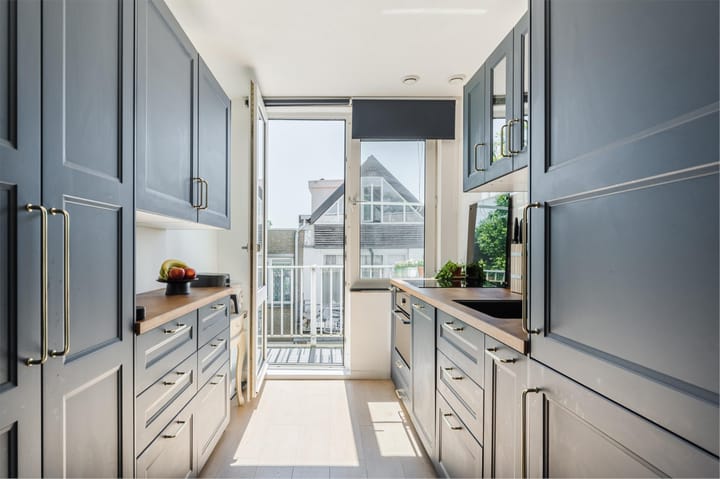 Photo 18 of Atjehstraat 2-D