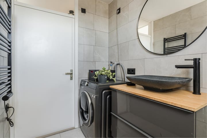 Photo 19 of Atjehstraat 2-D