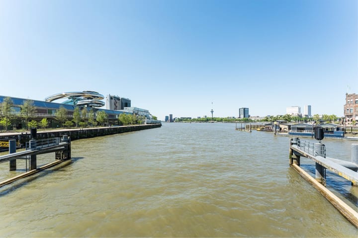 Photo 36 of Atjehstraat 2-D