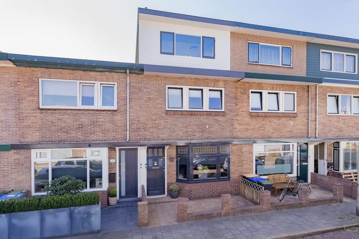 Foto 1 van Bakkerstraat 10