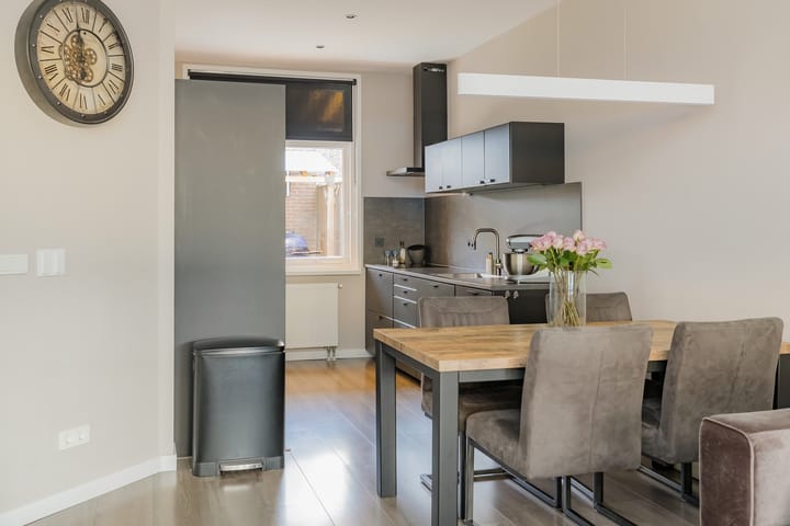 Foto 12 van Bakkerstraat 10