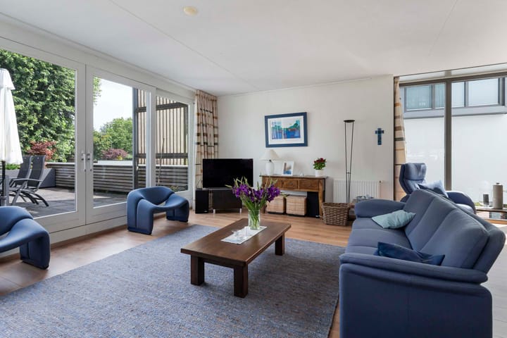 Photo 15 of Roojan 10