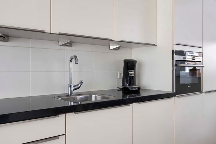 Photo 19 of Roojan 10