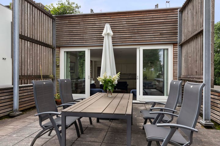 Photo 21 of Roojan 10