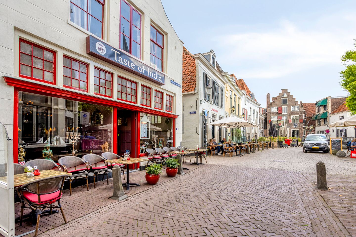 Bekijk foto 3 van Achter het Oude Stadhuis 1