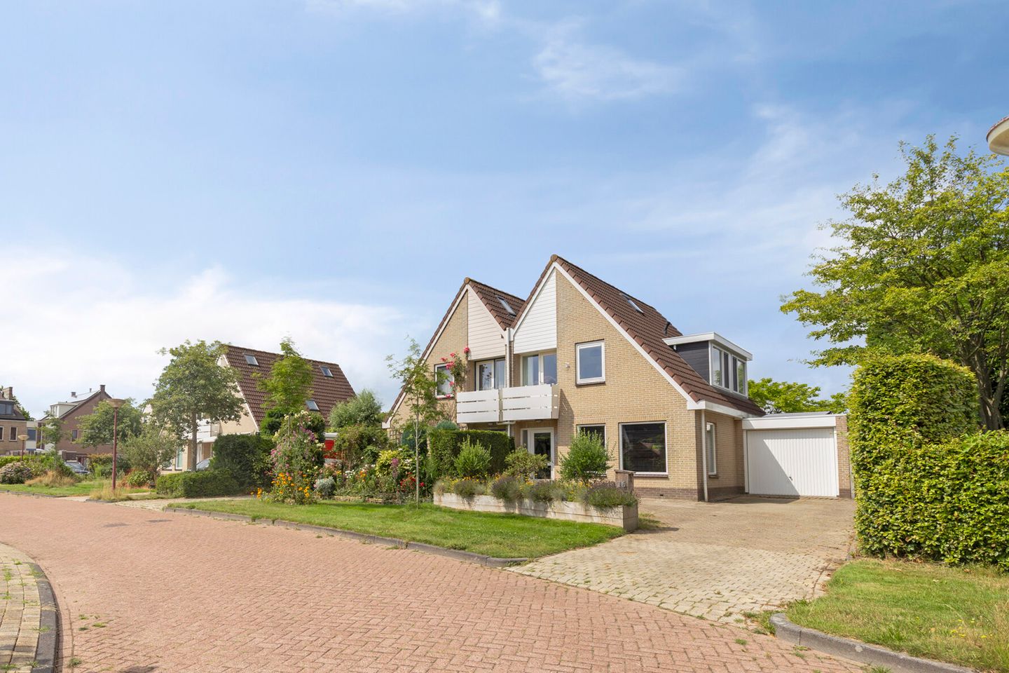 Foto 1 van Lantingawerf 16