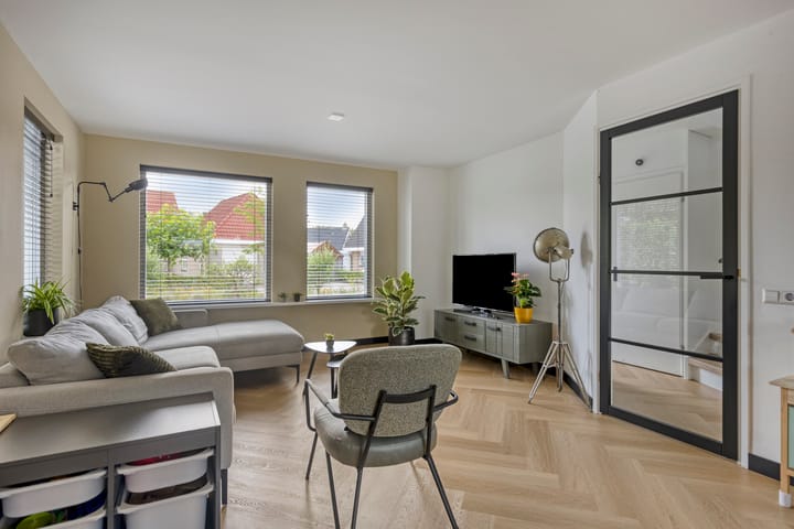 Foto 2 van Lantingawerf 16