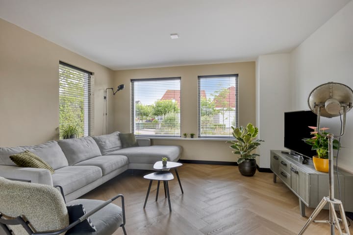 Foto 11 van Lantingawerf 16