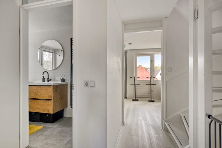 Foto 21 van Lantingawerf 16