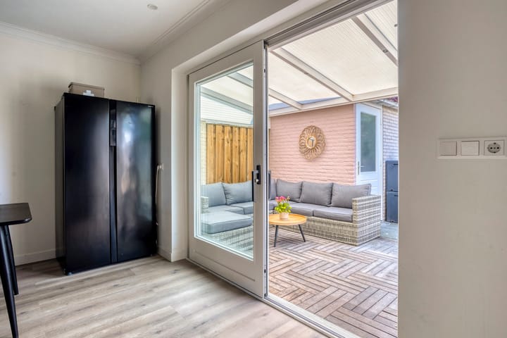 Foto 14 van Dovenetelstraat 30