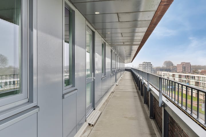 Photo 32 of Koning Davidstraat 221