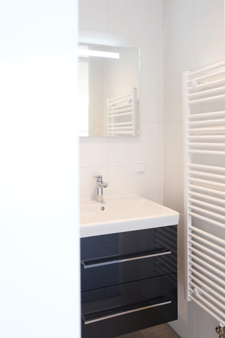 Foto 22 van Van Vollenhovenstraat 3-713