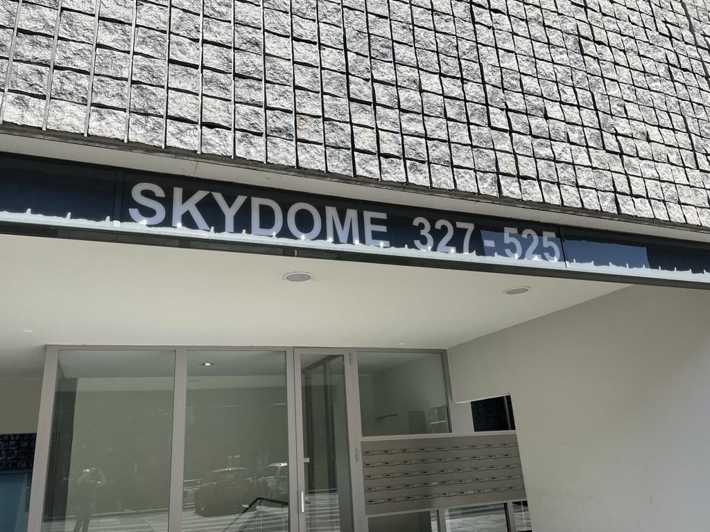 Foto 8 van KNSM-laan PP Skydome