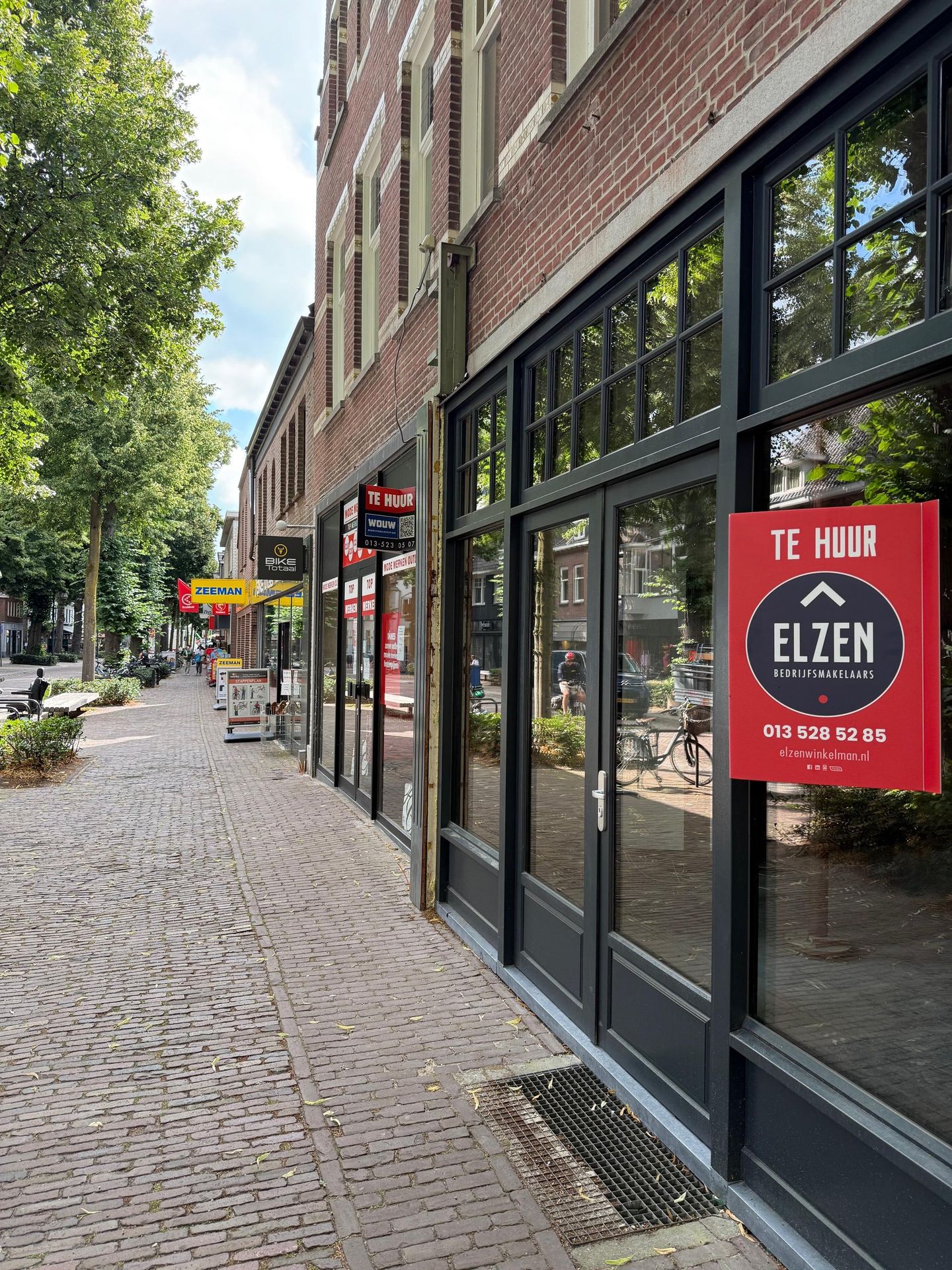 Bekijk foto 1 van Dorpsstraat 16