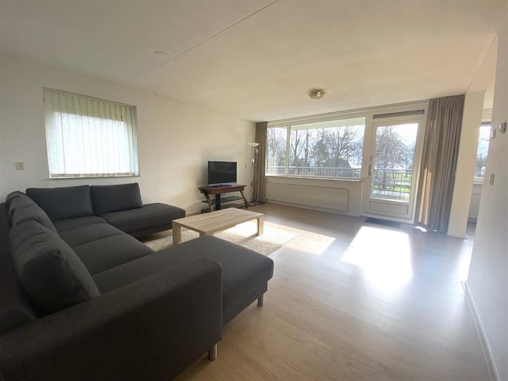 Photo 3 of Anna Blamanlaan 39