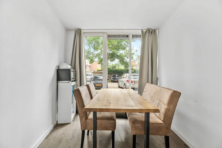 Foto 6 van Parnaskruid 94