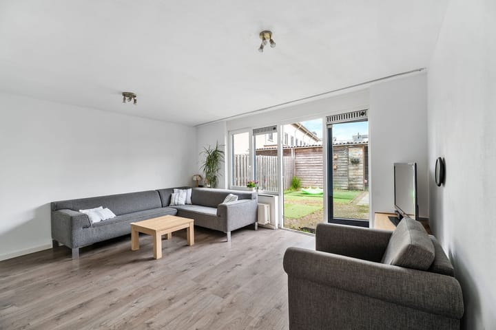 Foto 9 van Parnaskruid 94