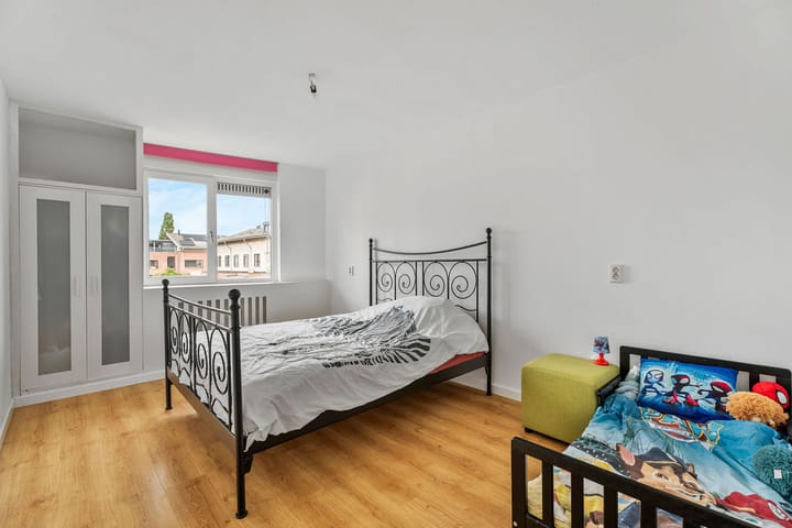 Foto 18 van Parnaskruid 94