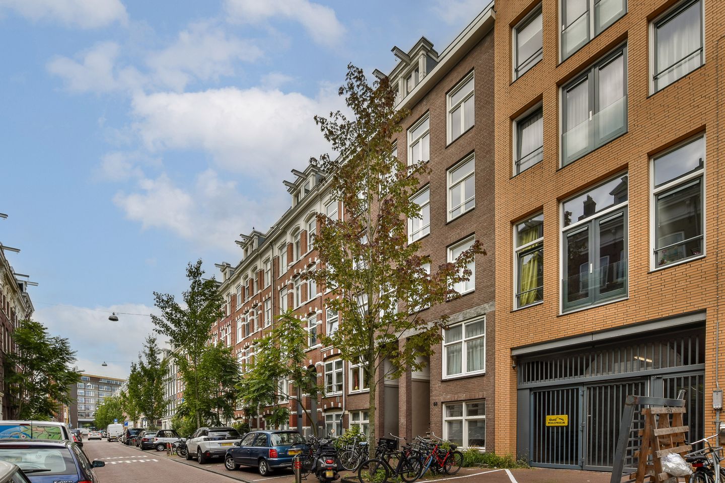 Photo 14 of Van Oldenbarneveldtstraat 58-3