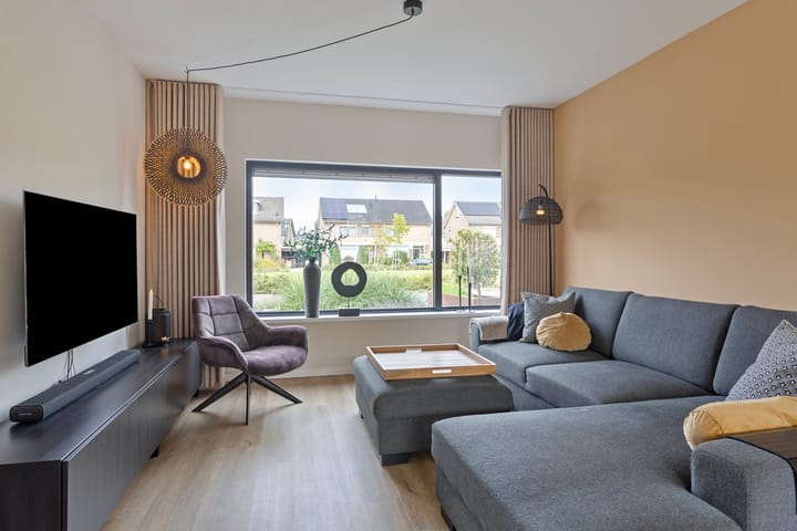 Photo 11 of Bachstraat 19