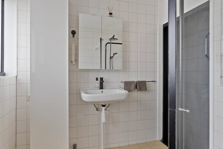 Photo 24 of Bachstraat 19