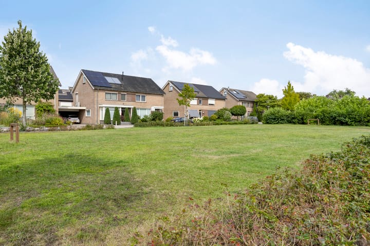 Photo 37 of Bachstraat 19