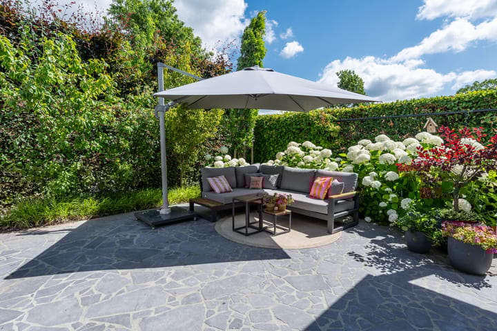 Foto 6 van Clovishof 18