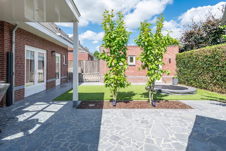 Foto 49 van Clovishof 18