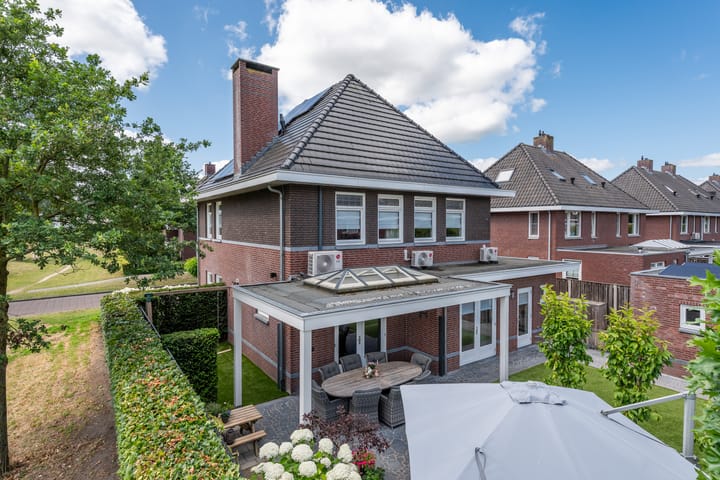 Foto 56 van Clovishof 18