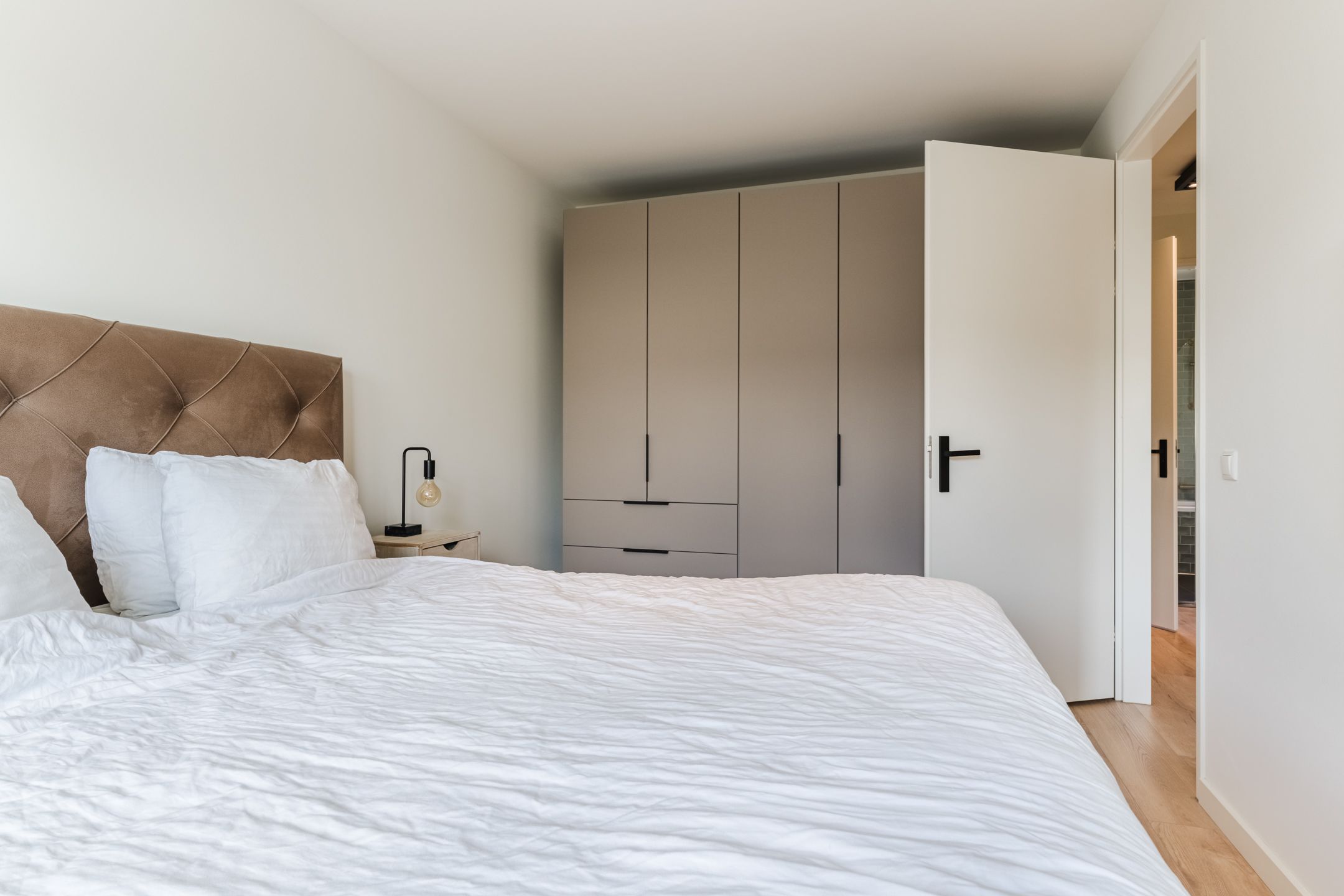 Foto 15 van Zeewoldestraat 2