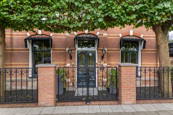 Foto 9 van Stationsweg 1