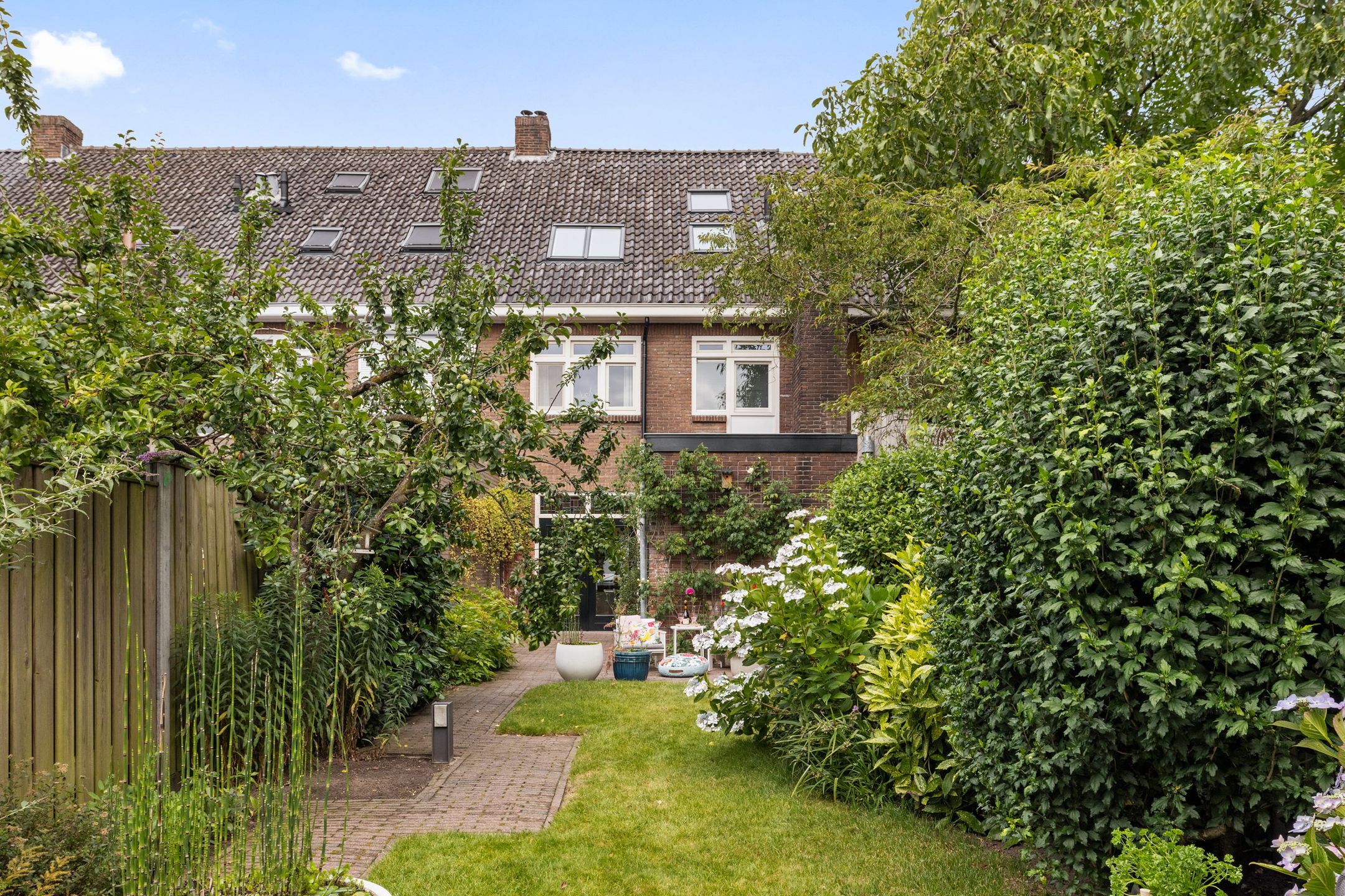 Foto 27 van Woenselsestraat 345