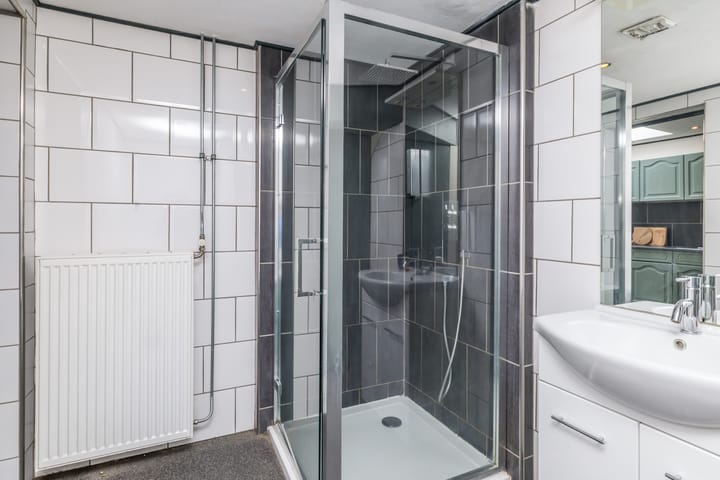 Foto 16 van Eikenderweg 52